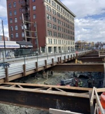 Broadway Subway - Installation of Traffic Decks, Lower Struts and Walers